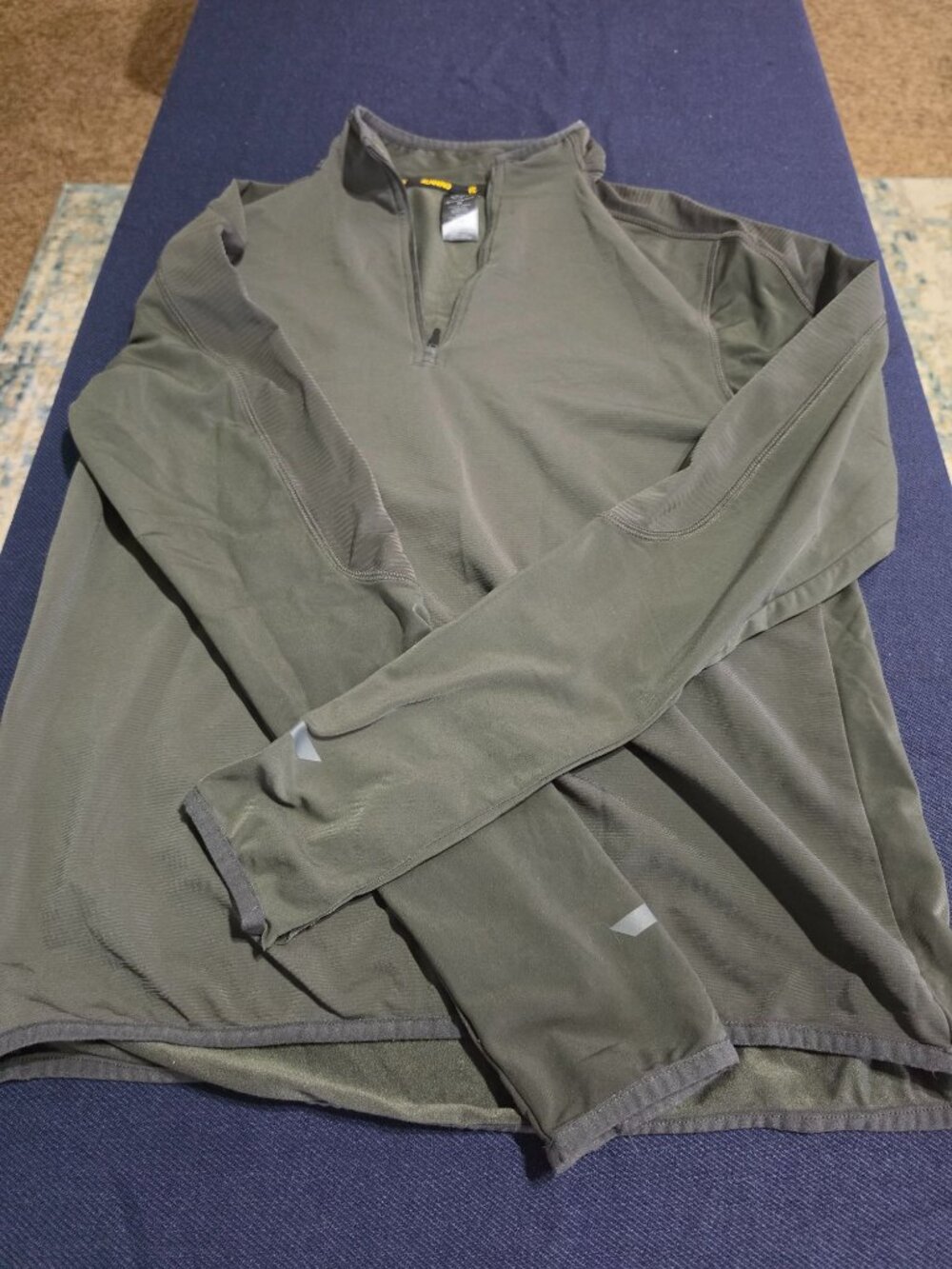 Champion Mens Green Long Sleeve 1/4 Zip Running Shirt Polyester Blend Size M
